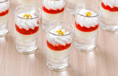 苺とピスタチオのパルフェ