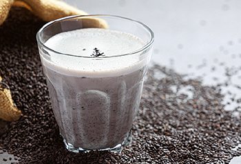 黒ごまソイラテ